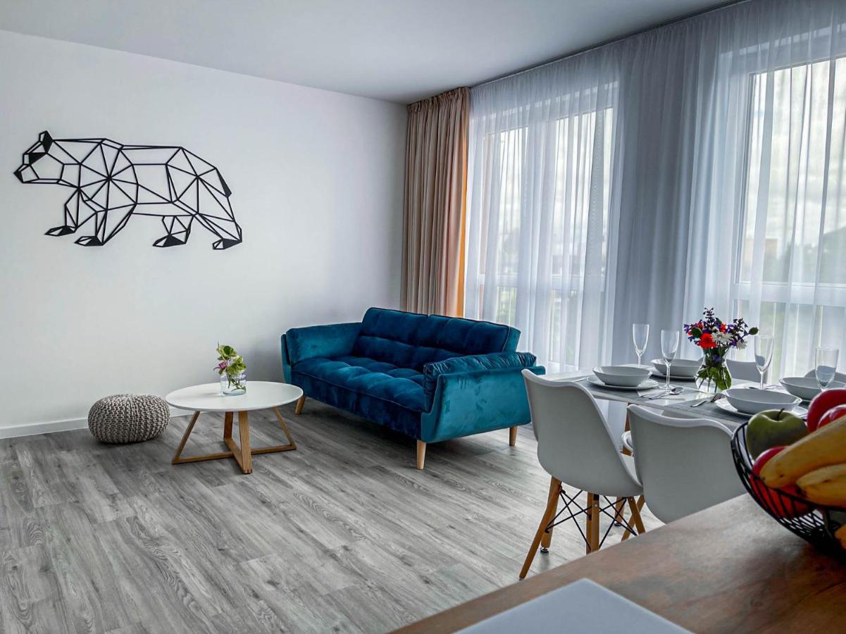 Lawis Apartments 포프라트 외부 사진