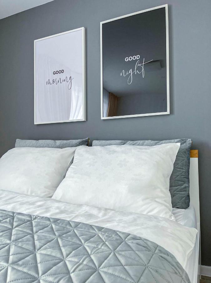 Lawis Apartments 포프라트 외부 사진
