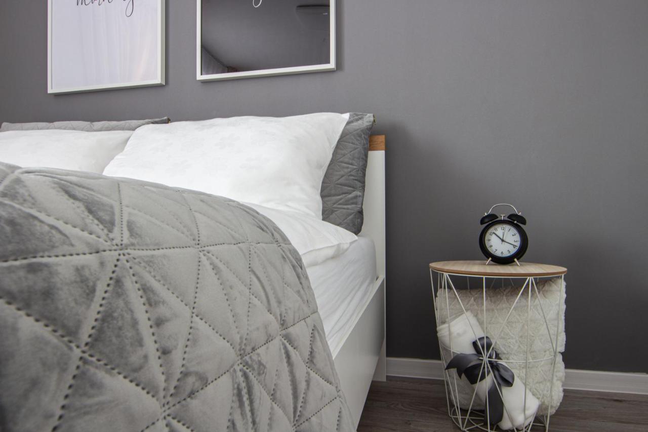 Lawis Apartments 포프라트 외부 사진